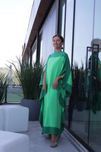 Carregar imagem no visualizador da galeria, Kaftan Bordas Verde