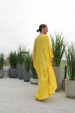 Carregar imagem no visualizador da galeria, Kaftan Slim Estrelícia Amarelo
