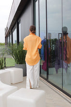 Carregar imagem no visualizador da galeria, Camisa Linho Coral