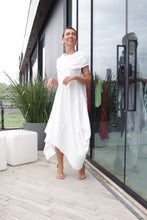 Carregar imagem no visualizador da galeria, Vestido Iara com Gola Branco