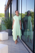 Carregar imagem no visualizador da galeria, Vestido Iara com Gola Lima