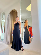 Carregar imagem no visualizador da galeria, Vestido Silvia + Flor
