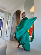 Carregar imagem no visualizador da galeria, Kaftan Square Ombro Só Verde + Flores