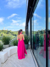 Cargar imagen en el visor de la galería, Vestido Alessandra com Decote Pink