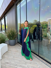 Cargar imagen en el visor de la galería, Kaftan Bordas Marinho e Verde