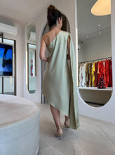 Cargar imagen en el visor de la galería, Vestido Cristina Dourado