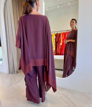 Carregar imagem no visualizador da galeria, Blusa Celeste Chocolate