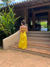 Cargar imagen en el visor de la galería, Vestido Roberta Amarelo
