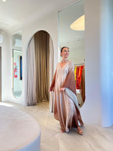 Cargar imagen en el visor de la galería, Kaftan Simplice Degradê Chocolate