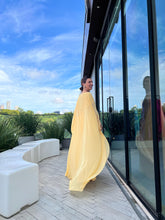 Cargar imagen en el visor de la galería, Kaftan Lucia Amarelo