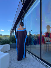 Cargar imagen en el visor de la galería, Kaftan Dulce Chocolate com azul