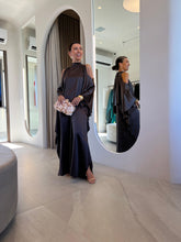 Cargar imagen en el visor de la galería, Vestido Emily Marrom