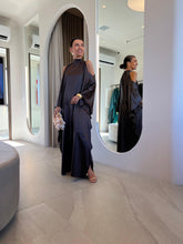 Cargar imagen en el visor de la galería, Vestido Emily Marrom