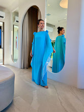 Cargar imagen en el visor de la galería, Kaftan Simplice Flores Azul Serenity