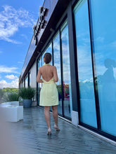 Cargar imagen en el visor de la galería, Vestido Paula Amarelo