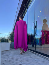 Cargar imagen en el visor de la galería, Vestido Malu Plissado Fúcsia
