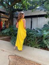 Carregar imagem no visualizador da galeria, Vestido Viviane Amarelo