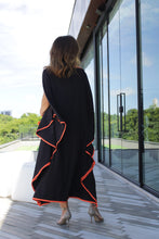 Carregar imagem no visualizador da galeria, Kaftan Moldura Midi - Preto e Laranja
