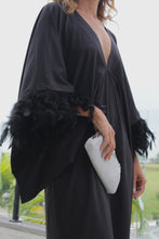 Carregar imagem no visualizador da galeria, Kaftan Helô com Penas