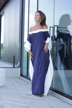 Carregar imagem no visualizador da galeria, Kaftan Dulce Marinho e Branco