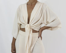 Carregar imagem no visualizador da galeria, Blusa Nó Linho