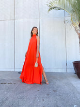 Carregar imagem no visualizador da galeria, Vestido Alessandra com Decote Laranja