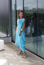 Carregar imagem no visualizador da galeria, Kaftan Iara com Gola Turquesa