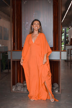 Carregar imagem no visualizador da galeria, Kaftan Renata Laranja
