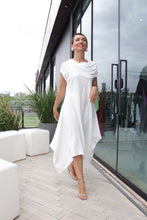 Carregar imagem no visualizador da galeria, Vestido Iara com Gola Branco
