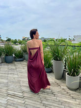 Cargar imagen en el visor de la galería, Vestido Roberta Marsala
