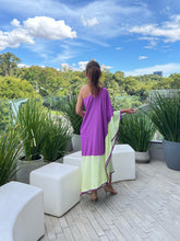 Cargar imagen en el visor de la galería, Vestido Lia - Roxo + Manteiga
