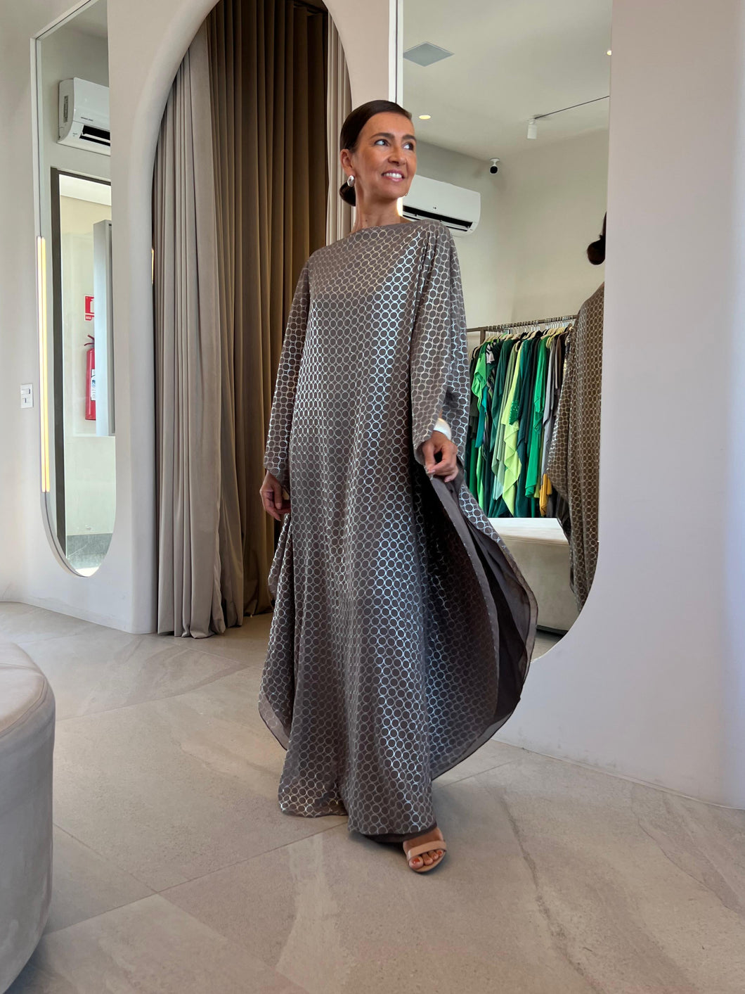 Kaftan Simplice Poá Prata