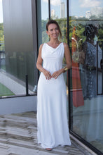 Cargar imagen en el visor de la galería, Vestido Margô Branco
