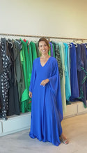 Cargar y reproducir el video en el visor de la galería, Kaftan Verônica Azul Royal
