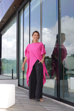 Cargar imagen en el visor de la galería, Blusa Liz Pink
