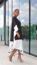 Load image into Gallery viewer, Kaftan Lia Black and White
